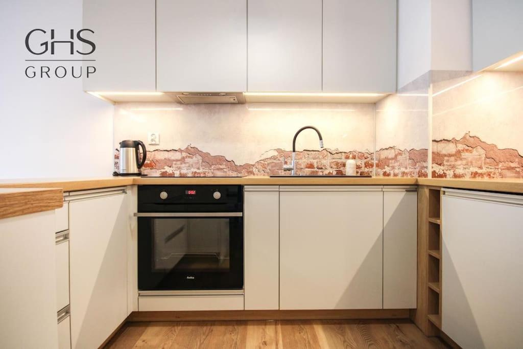 Apartament W Budynku Nad Wisla, Barska 69 Краков Экстерьер фото